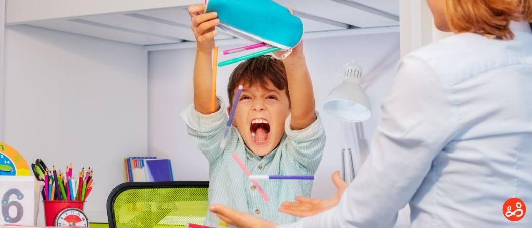 How to deal with challenging behaviour | Spurgeons