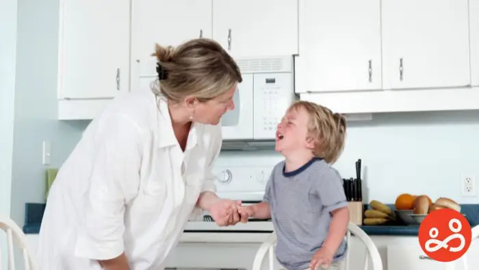 Smacking Comper Smacking | why is it bad and what are the alternatives?